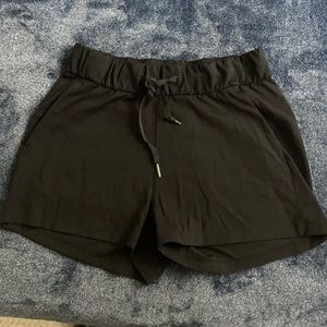 Lululemon black shorts size 4